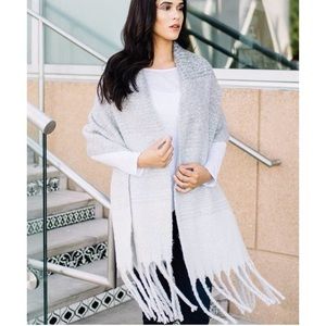 Mer-Sea Grey Throw/Scarf